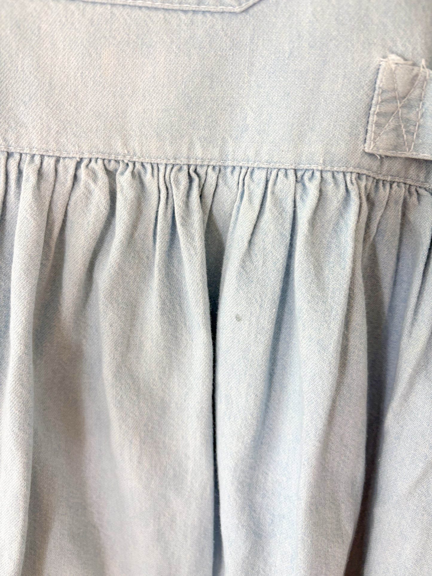 Vintage European Enanitos chambray pinafore style dress.