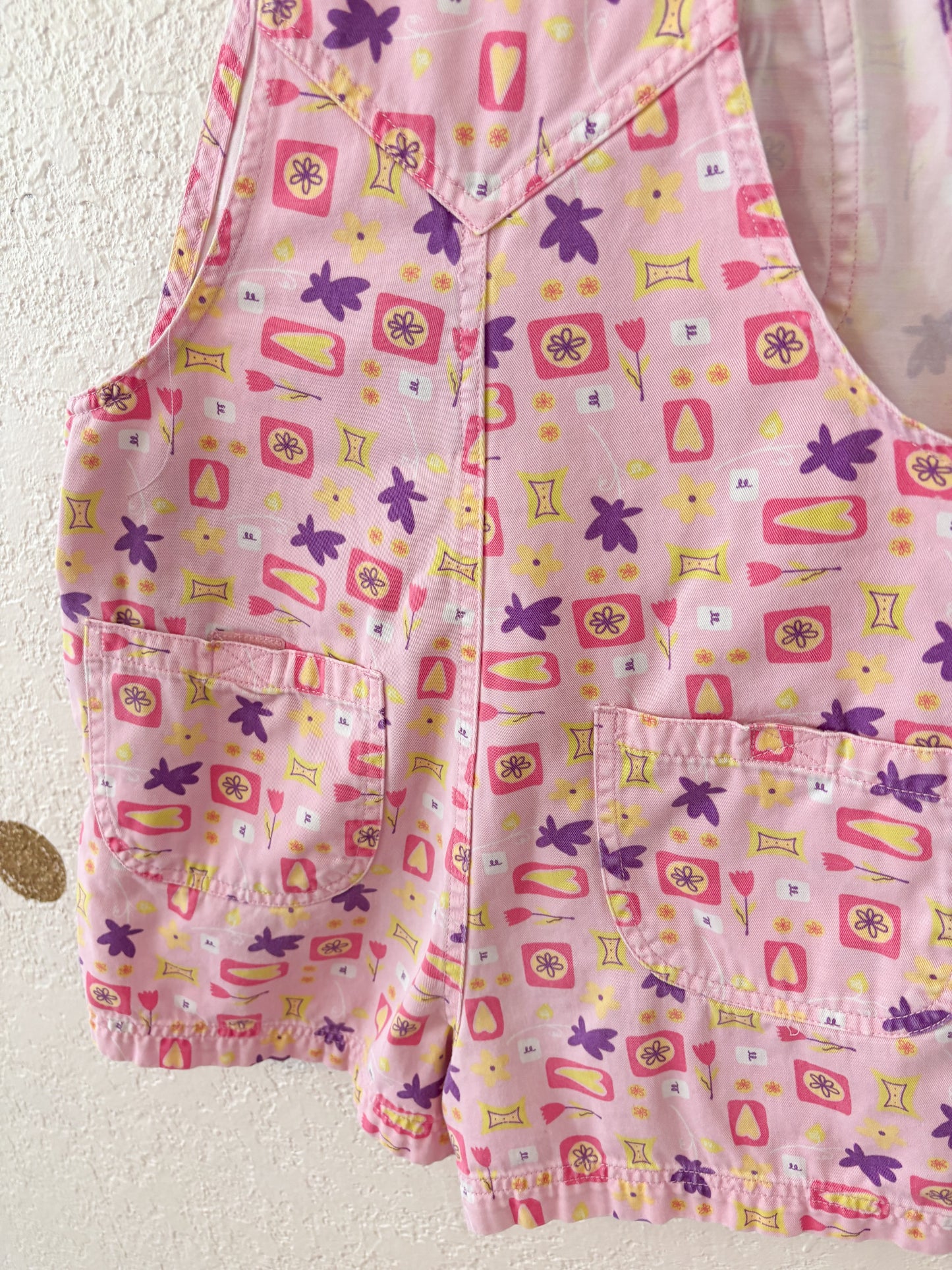 Vintage/y2k AOP shortalls.