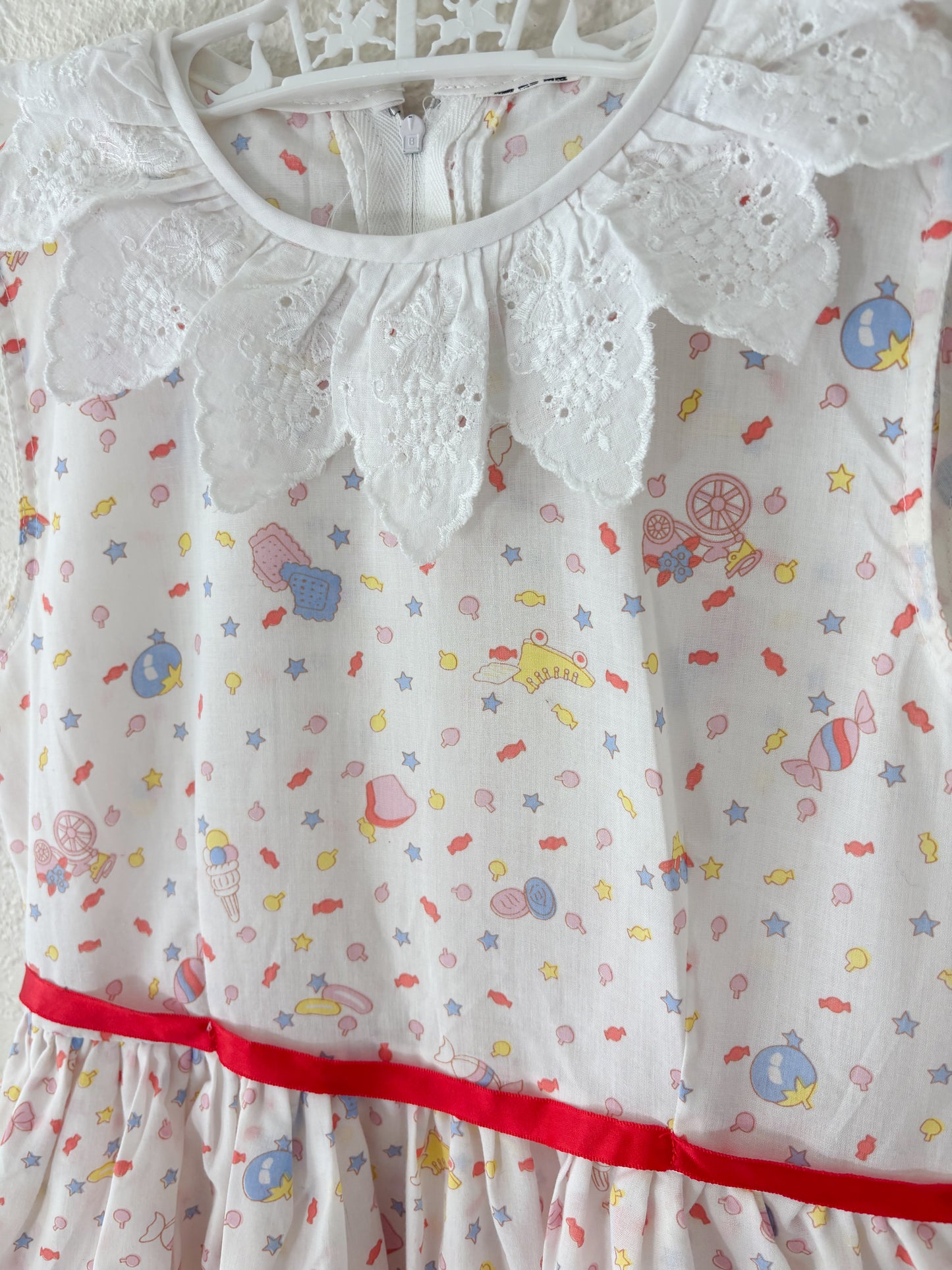 Unbranded vintage AOP candies patterned dress.