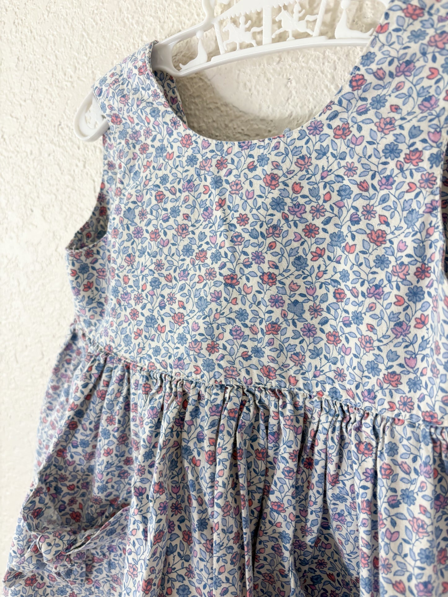 Vintage floral toddler jumper/tunic.