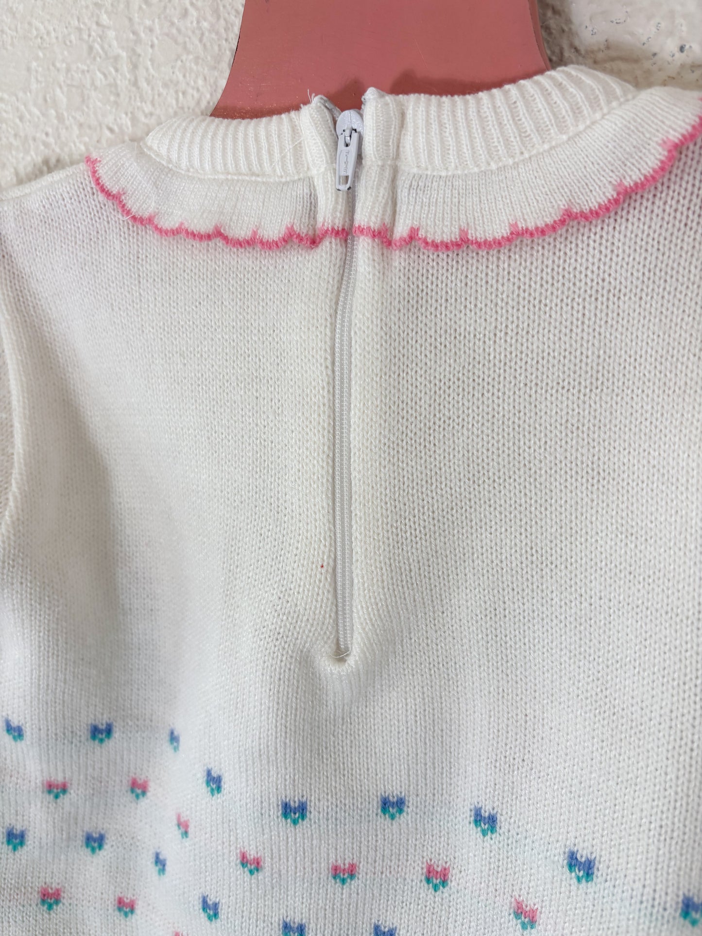 Unbranded vintage acrylic toddler sweater.