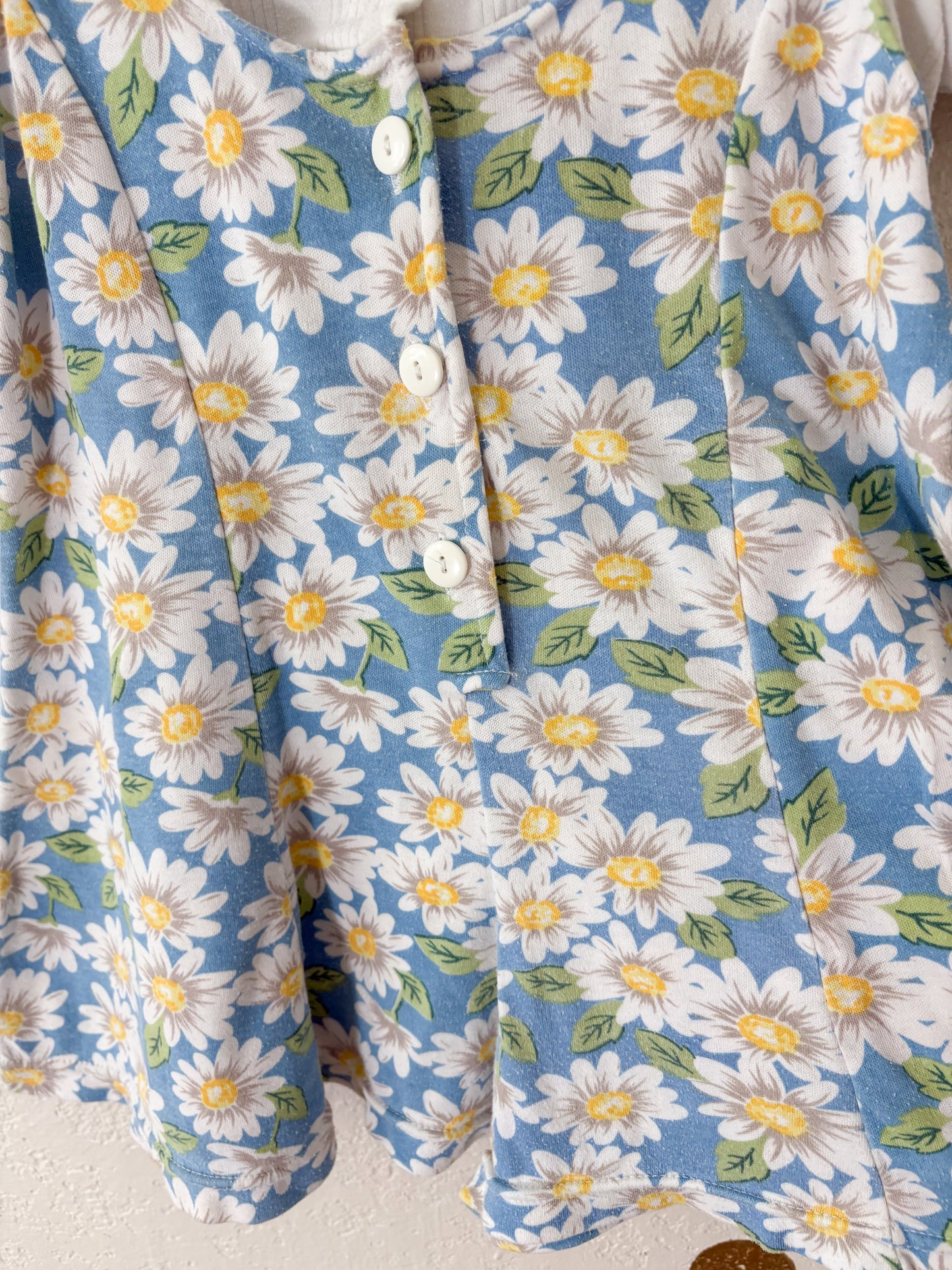 Vintage Girls on - the - go floral romper.