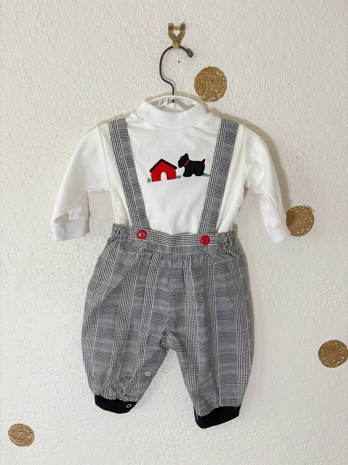 Unbranded vintage GN suspender pants + matching top baby set.