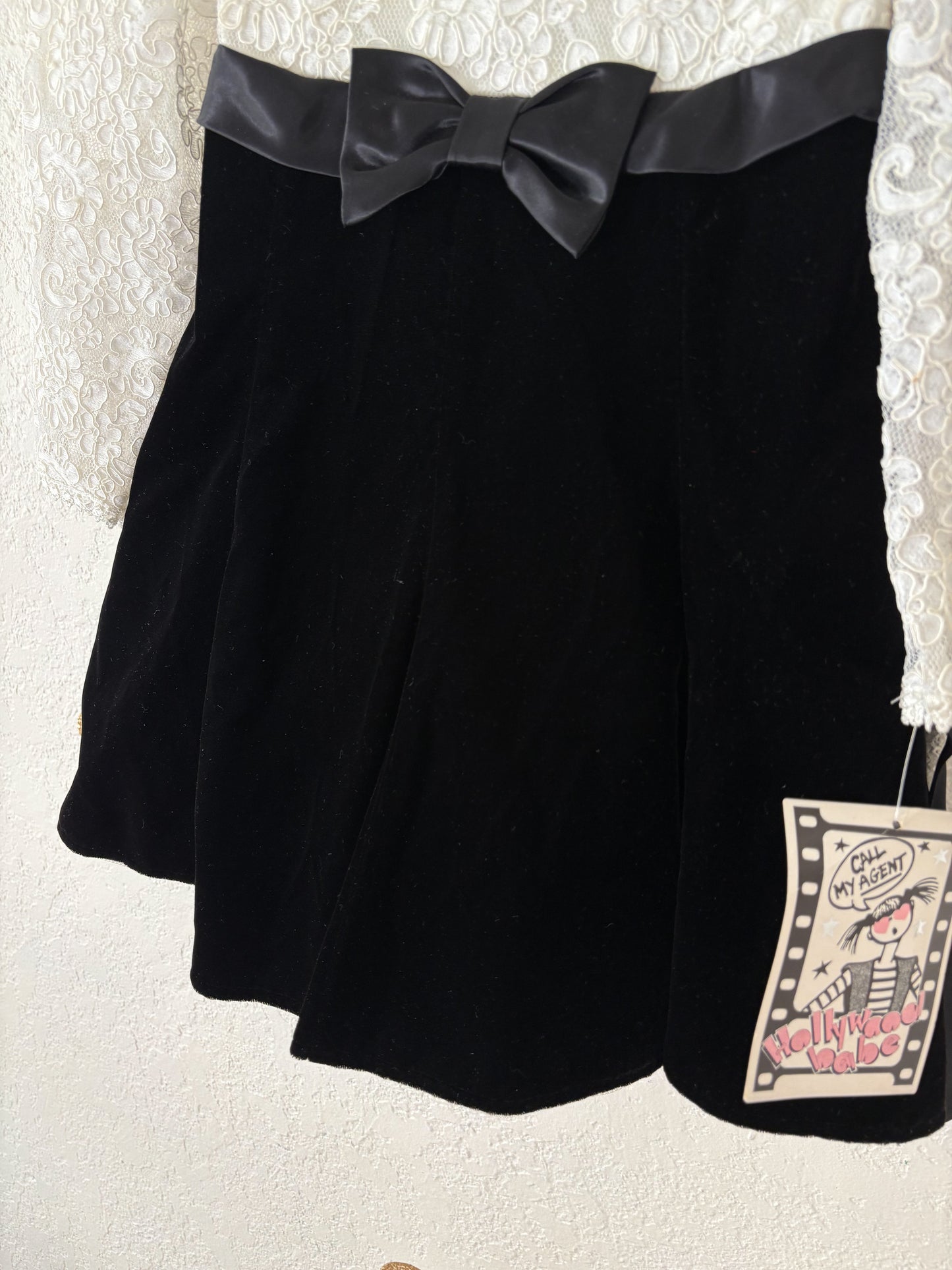 Vintage Hollywood Babe party dress.
