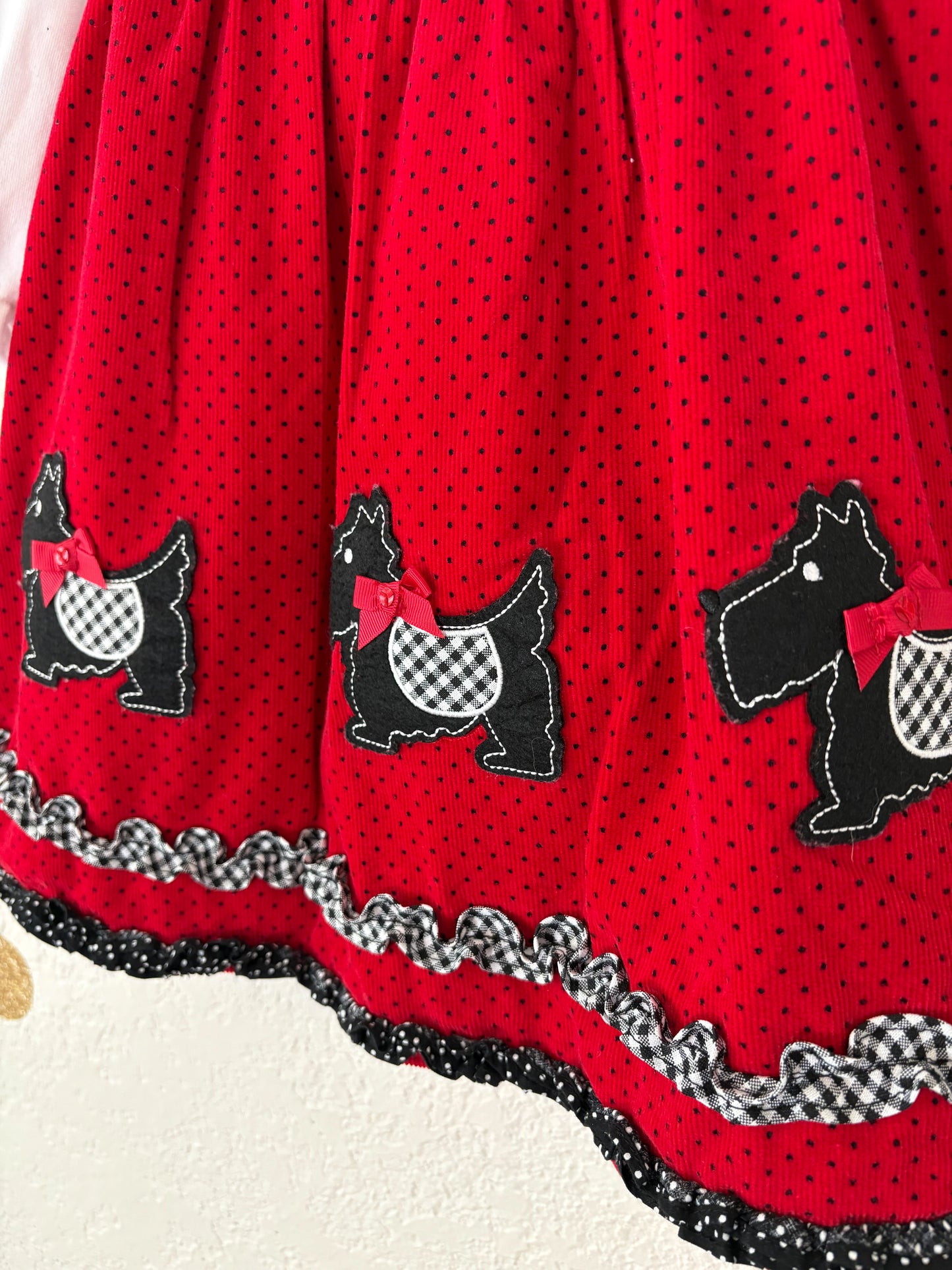 Y2K toddler jumper set.