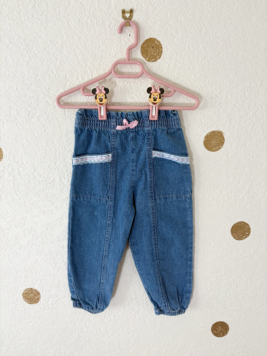 Unbranded vintage toddler jeans.