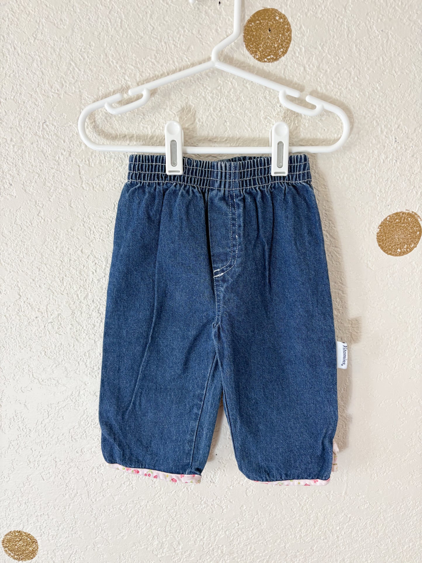 y2k Vitamins 2 piece baby set.