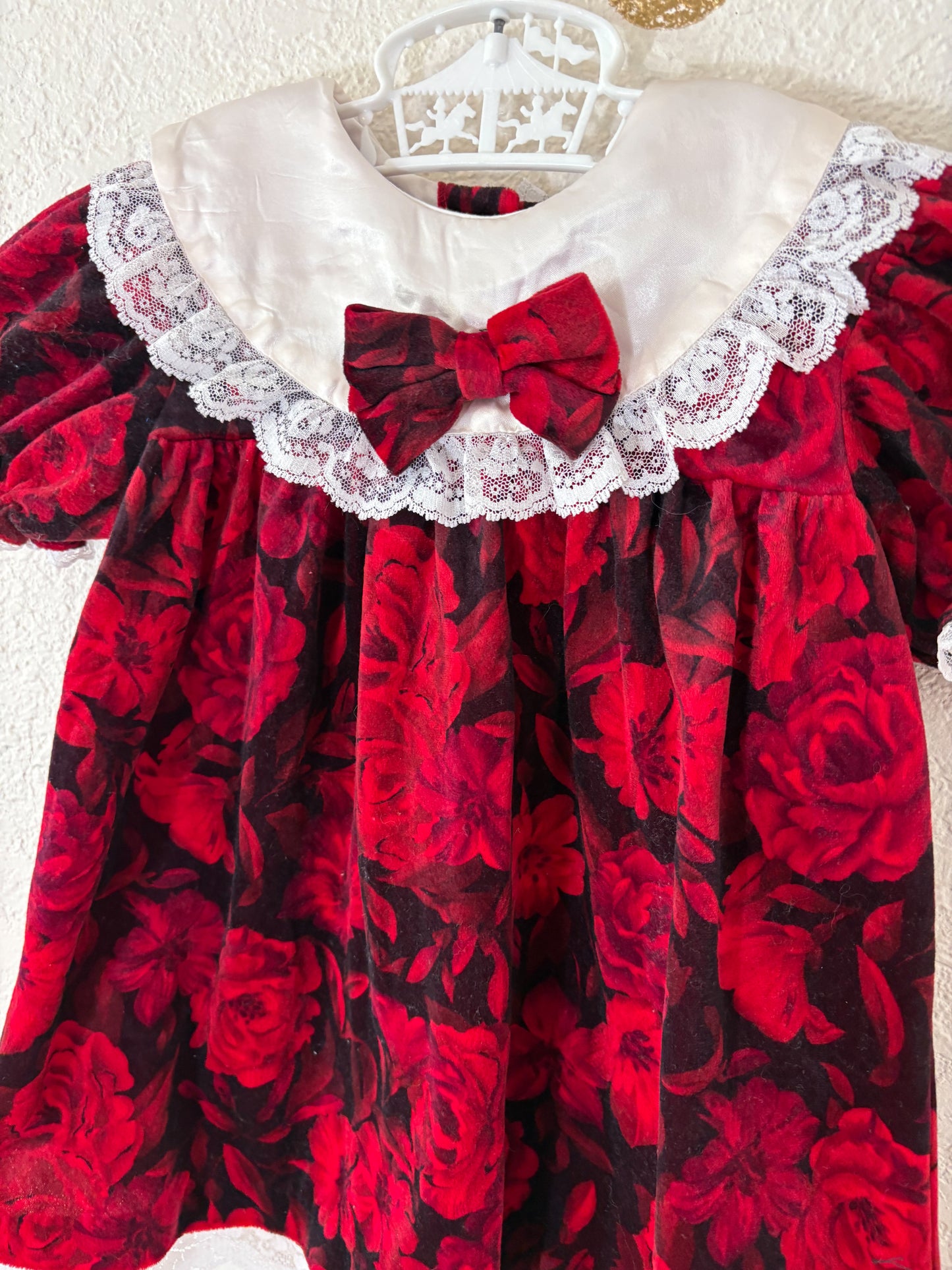 Unbranded vintage velour toddler dress.