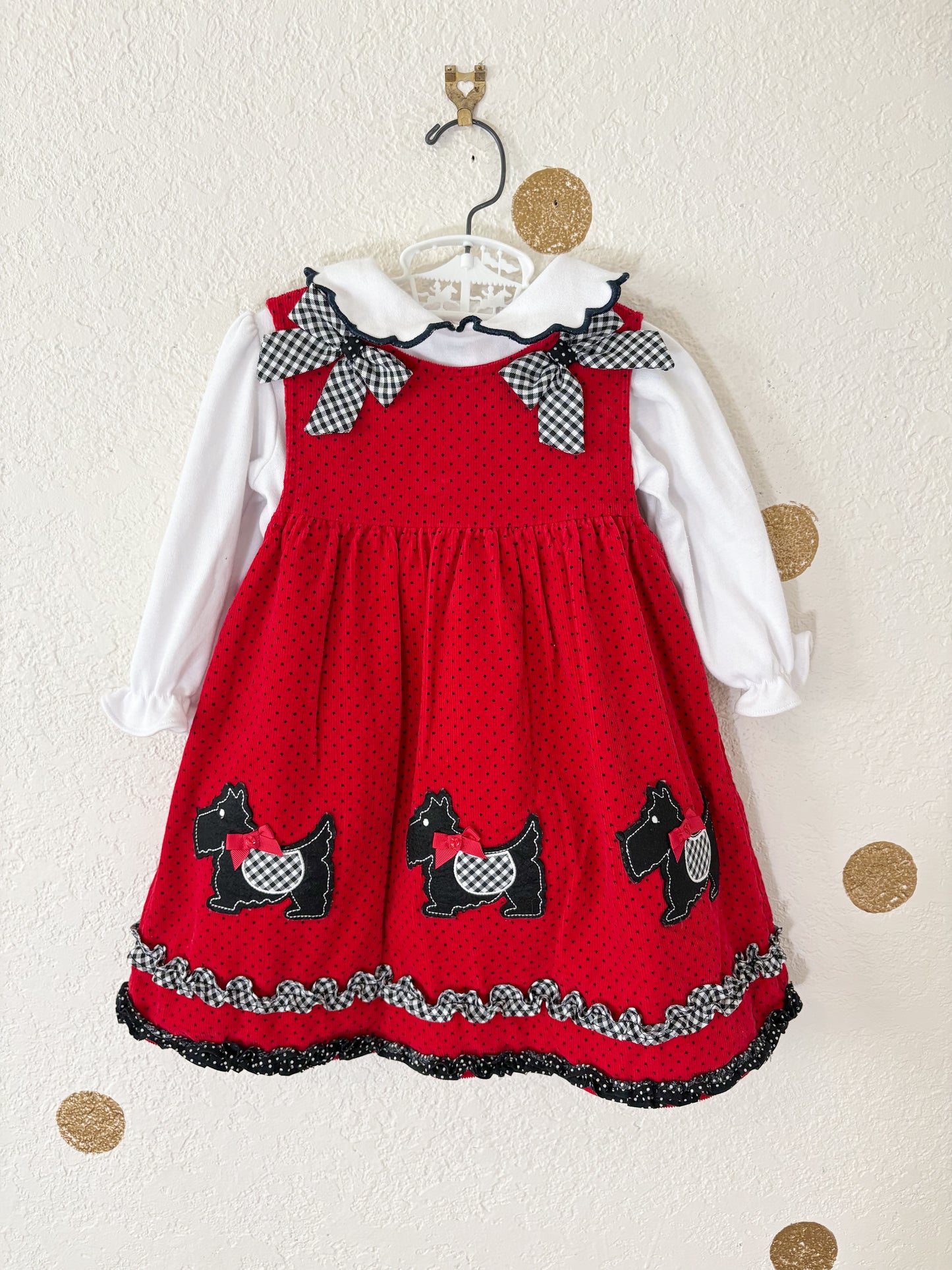 Y2K toddler jumper set.