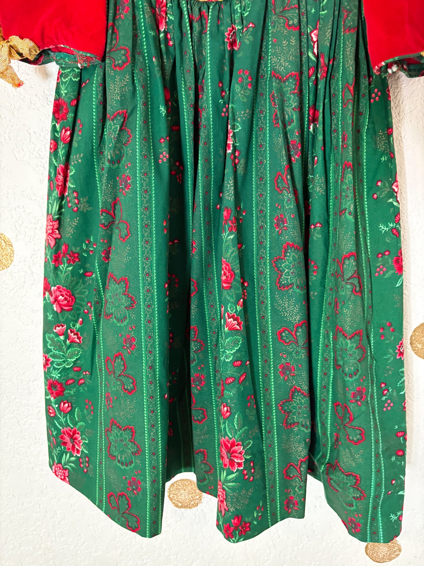 Vintage Ruth of Carolina older girl dress.