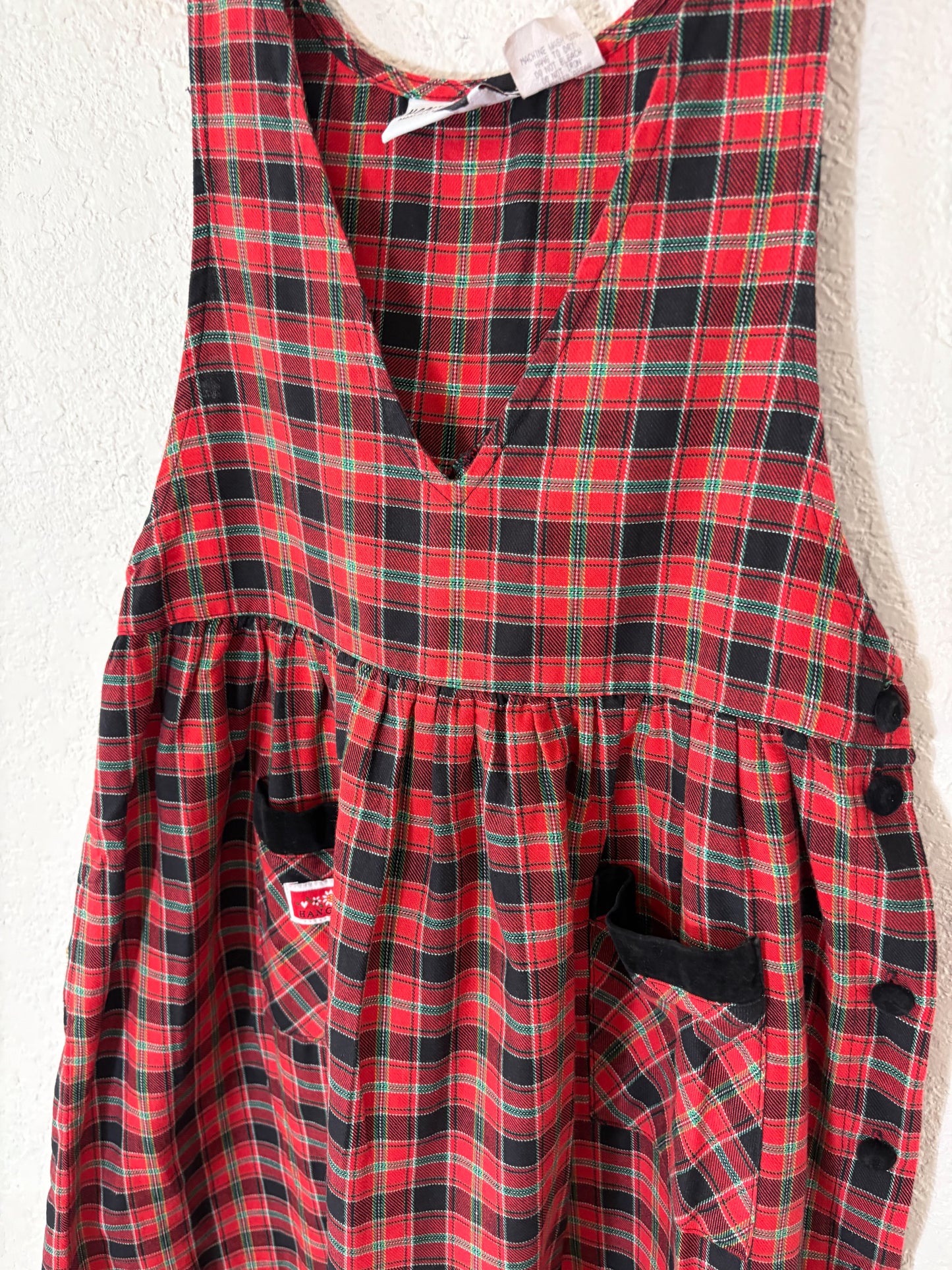 Vintage Hang Ten older girl plaid jumper.