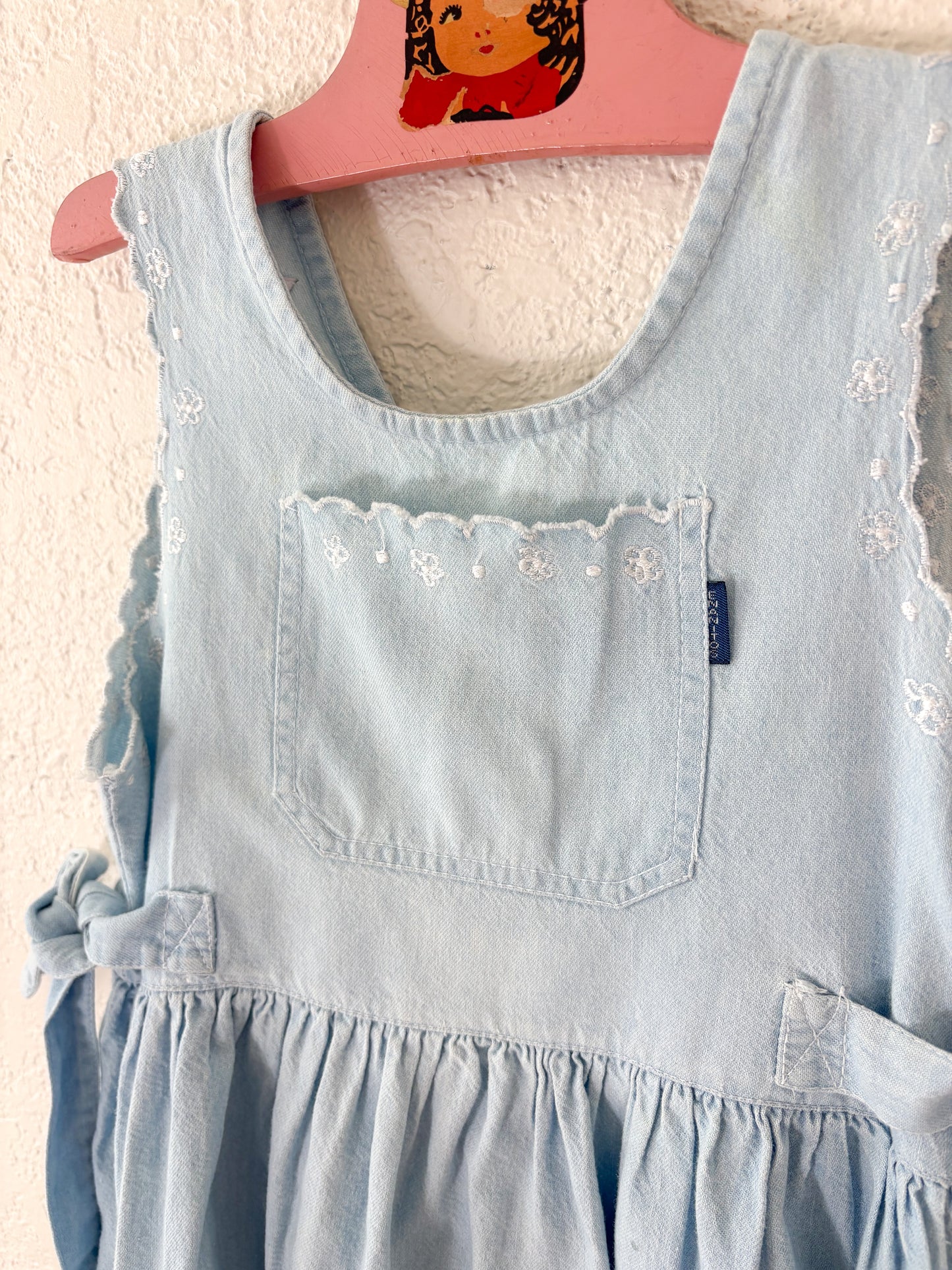 Vintage European Enanitos chambray pinafore style dress.