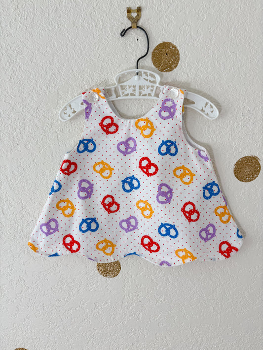 Vintage Solid Gold AOP top.