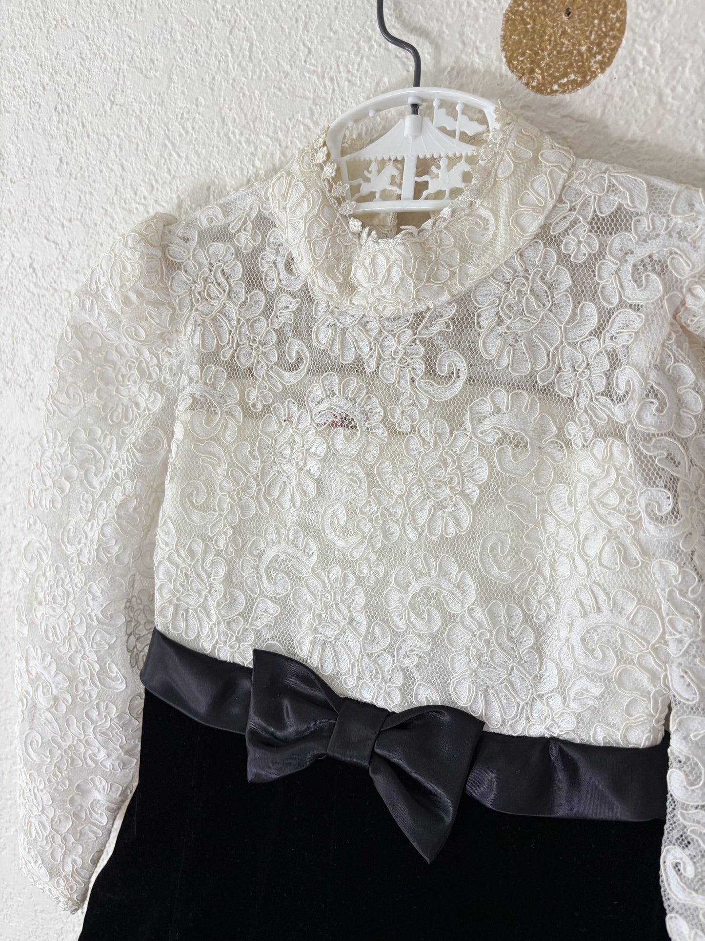 Vintage Hollywood Babe party dress.
