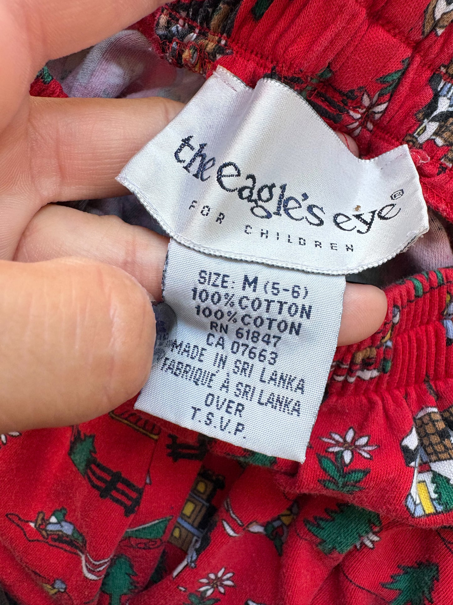 Vintage The Eagle's eye AOP wide fit girls shorts.