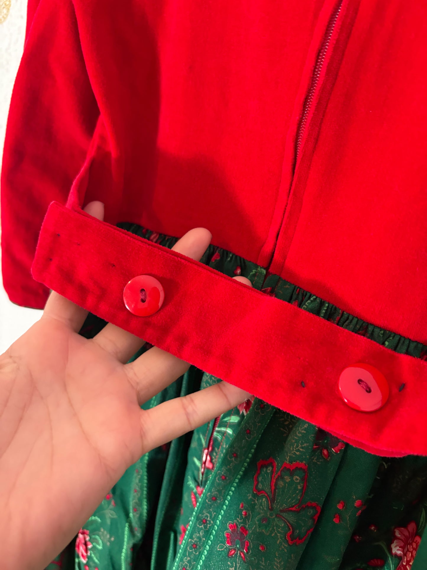 Vintage Ruth of Carolina older girl dress.