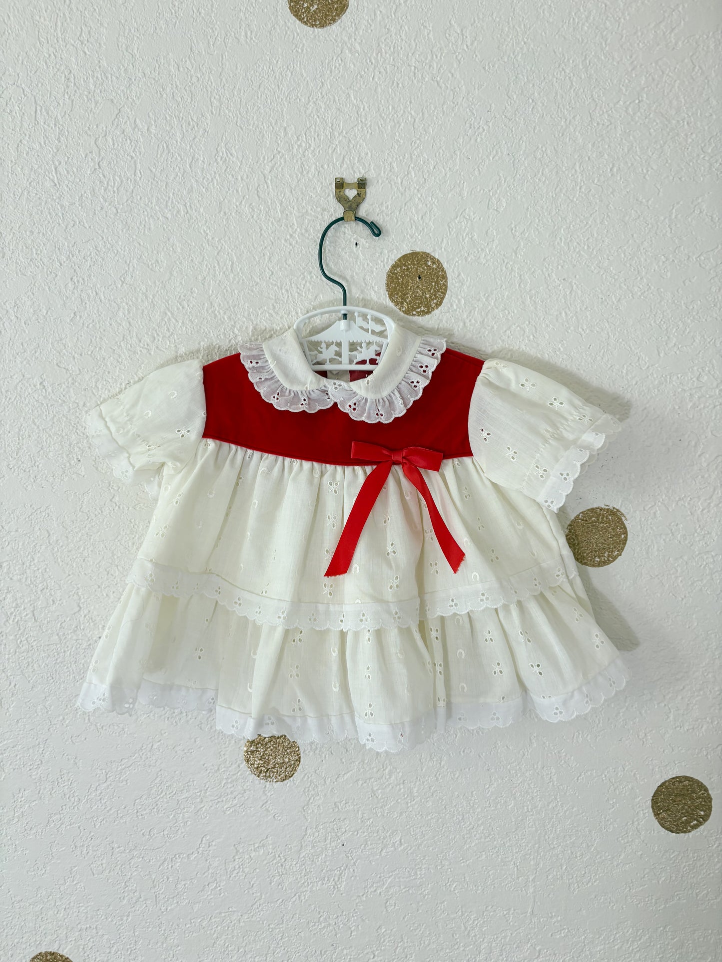 Unbranded vintage baby dress/tunic.