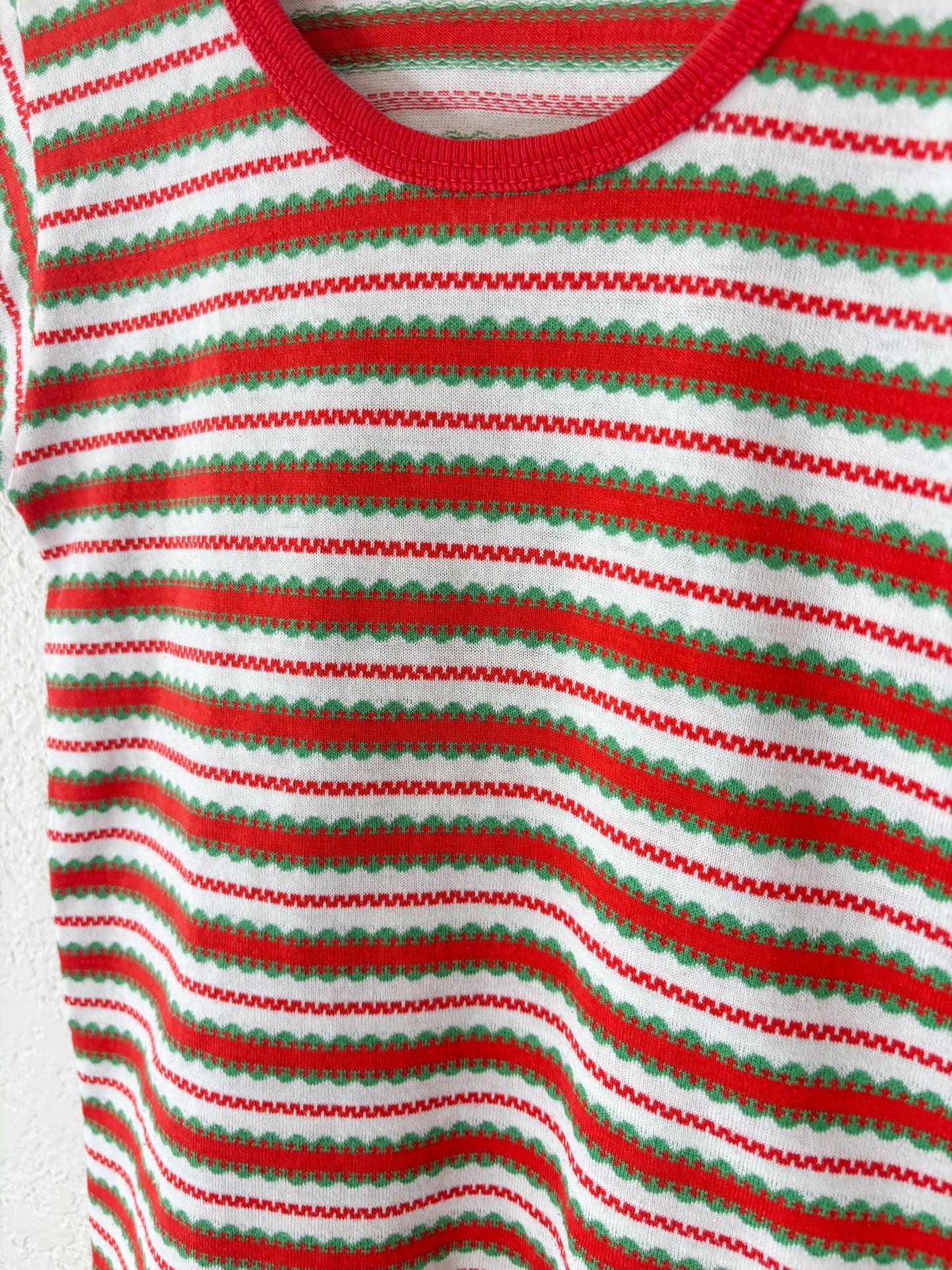 Vintage Darneiie knit girl's top.