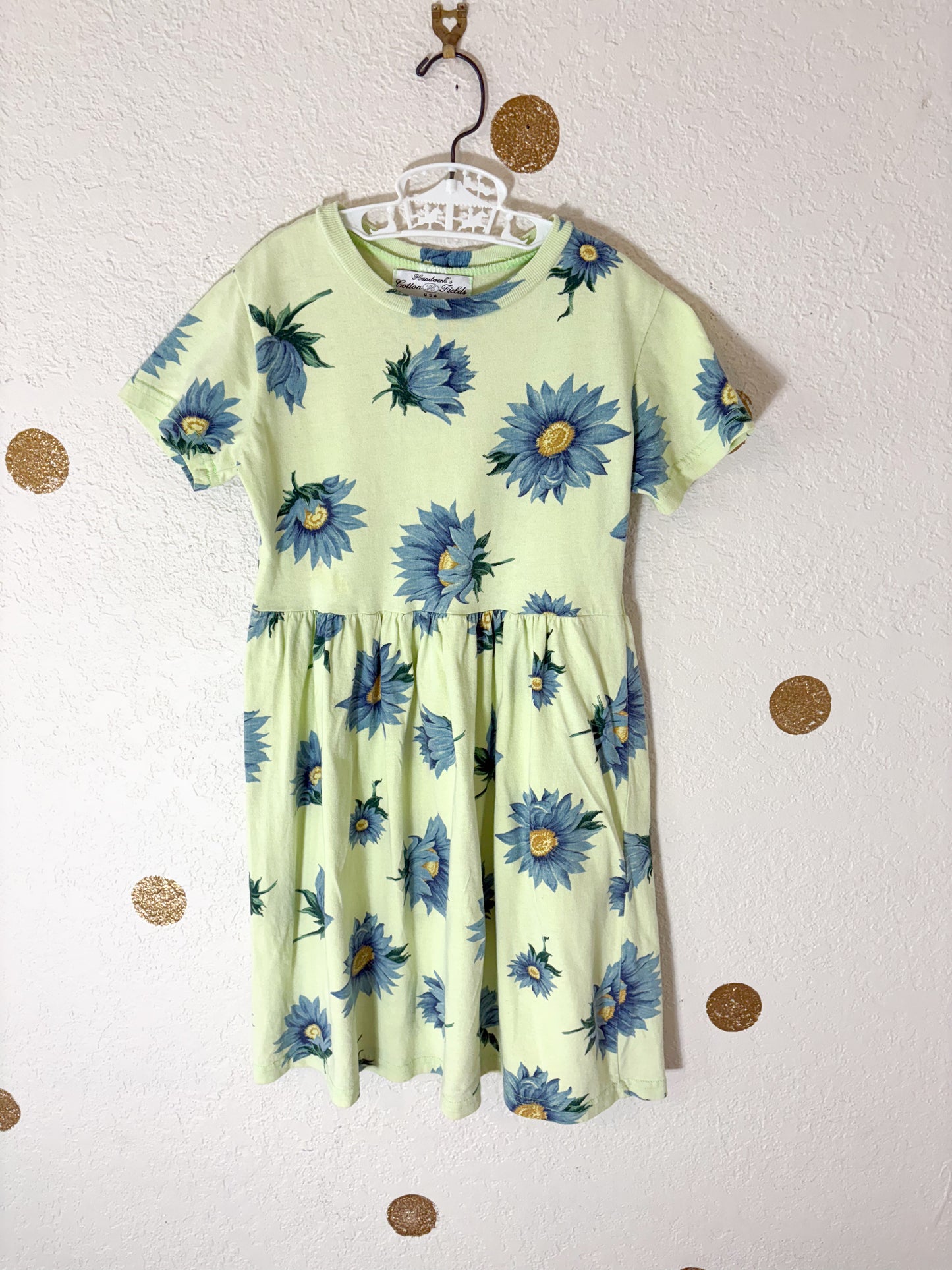 Vintage Cotton Fields USA AOP floral dress.
