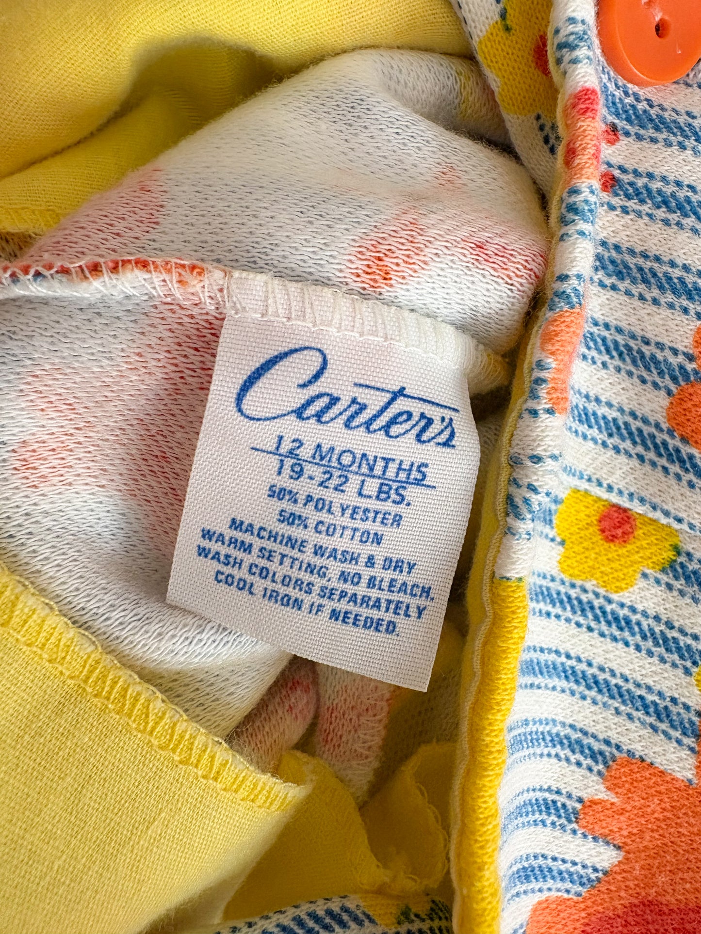 Vintage Carter's AOP baby romper.