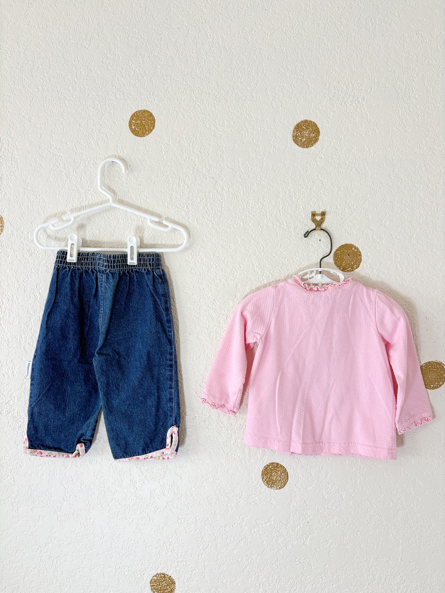 y2k Vitamins 2 piece baby set.