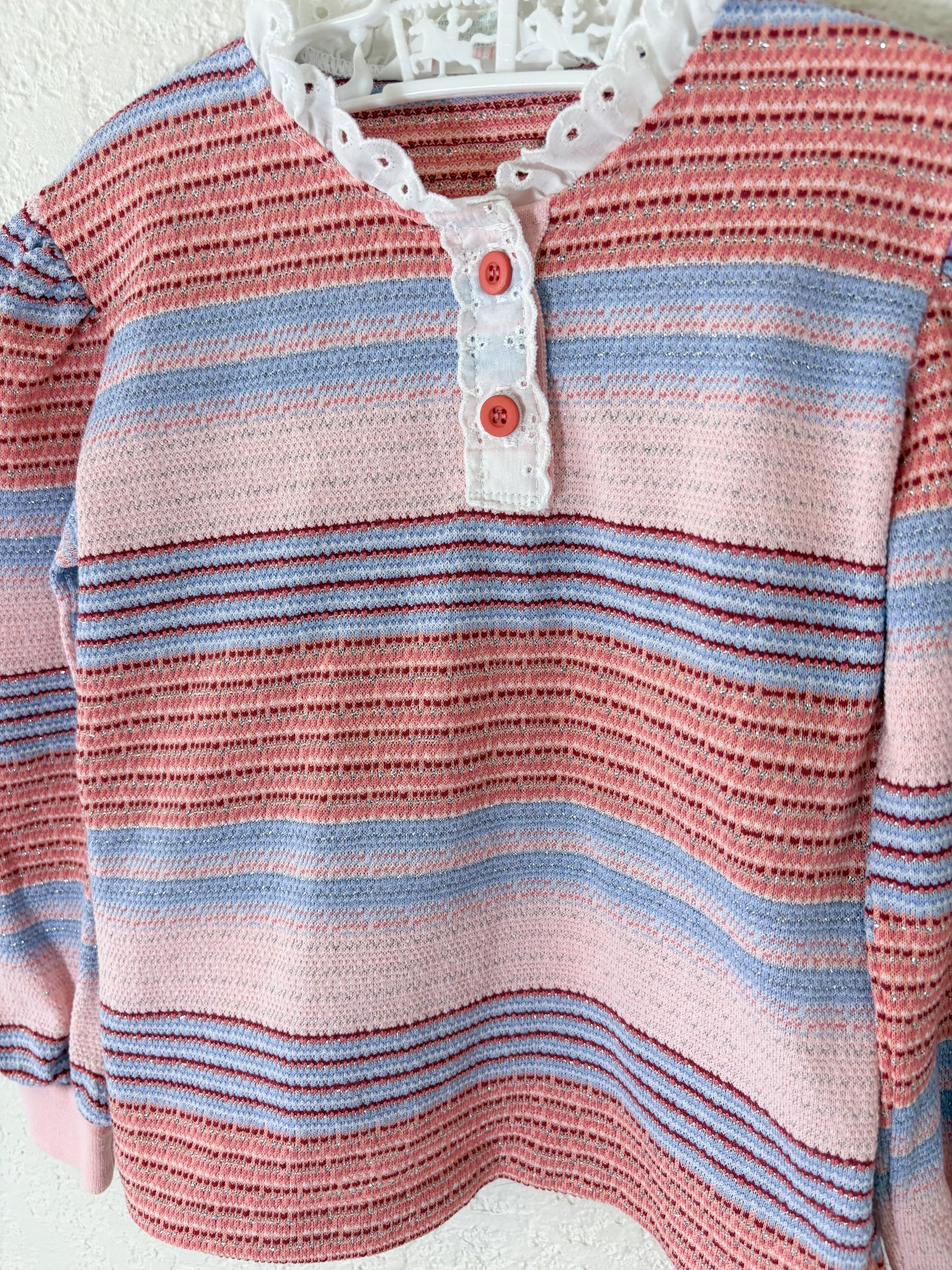 Vintage Healthtex long sleeve top.